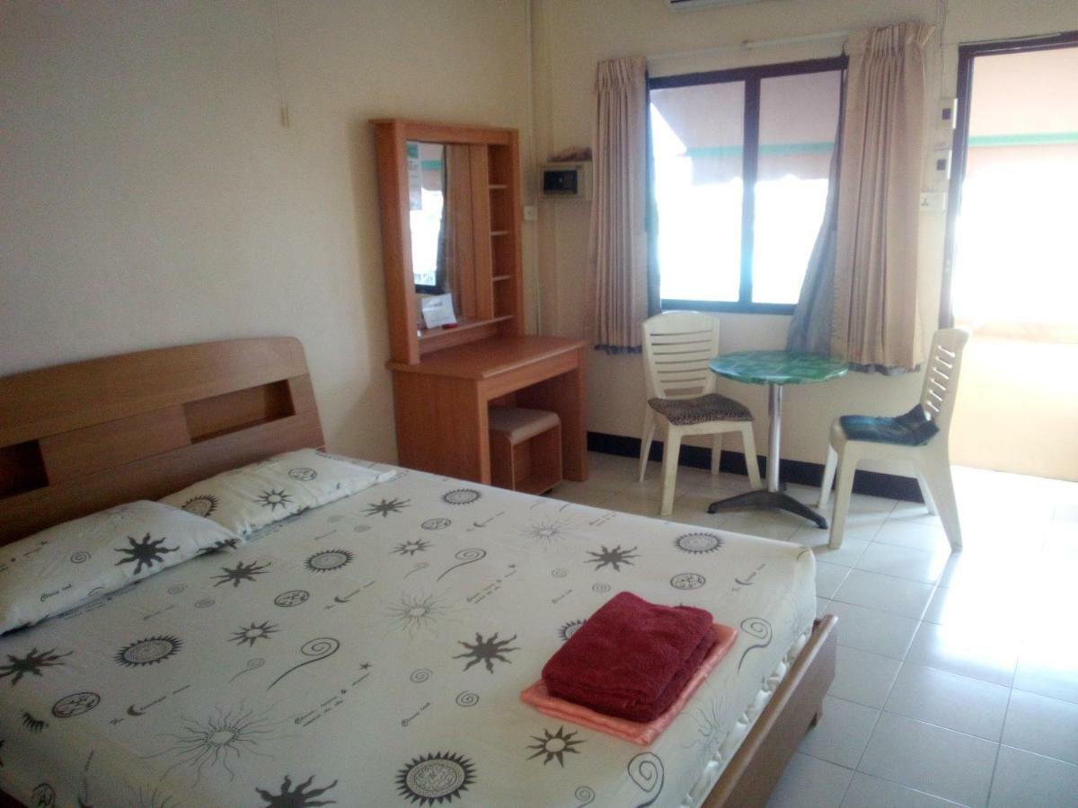 M & A Guesthouse Hua Hin Zewnętrze zdjęcie